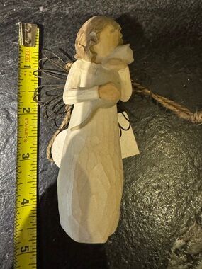 Willow tree angel of friendship figurine girl with cat